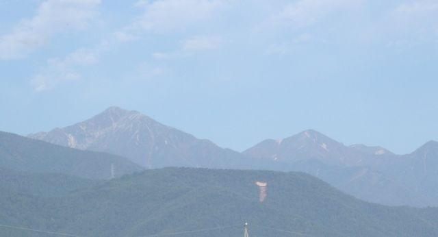 �g�t�O��������ɘ[�Ɍ������č~��Ă��Ă��܂�