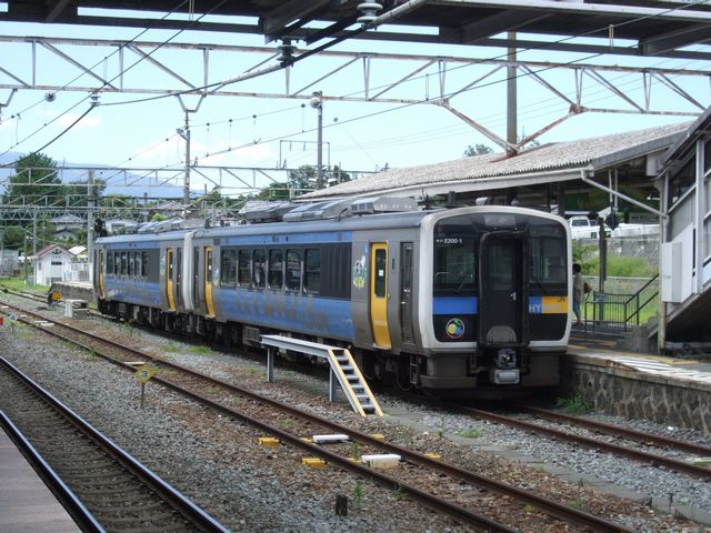 �n�C�u���b�h�ԁ@�L�n�d�Q�O�O�`